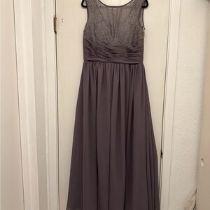 Elegant Gray Sleeveless Dress